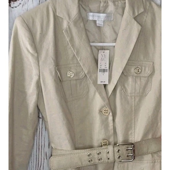 New York & Company Jackets & Blazers - NWT New York & Company Stretch Women's Khaki Two Button Blazer size 0